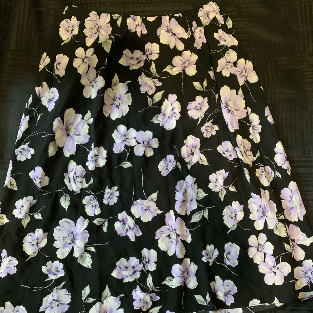Ladies skirt 18w